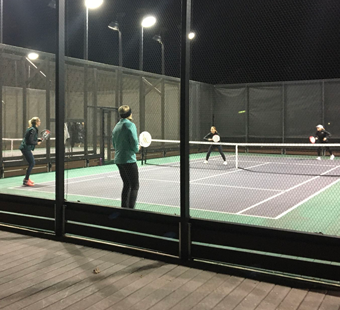 Chicago’s Monday Night League,  It’s Ladies Night